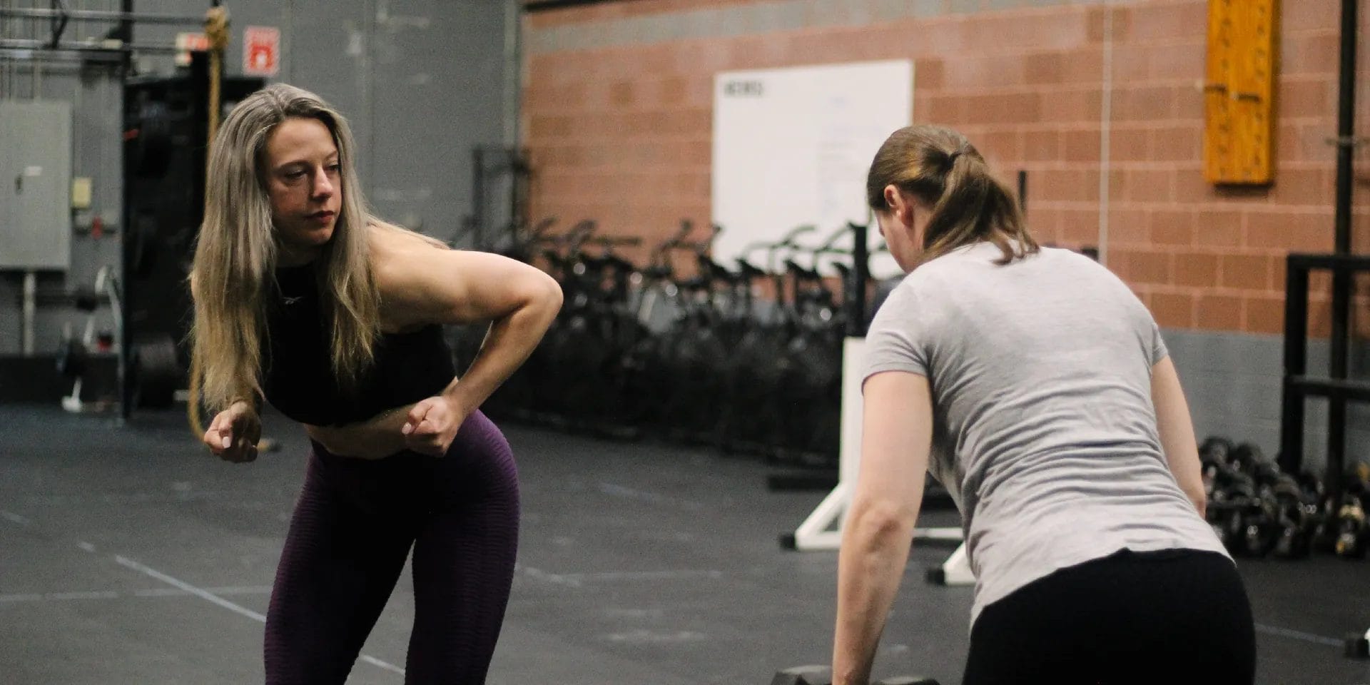 CrossFit 781 Coach Showing Exercise