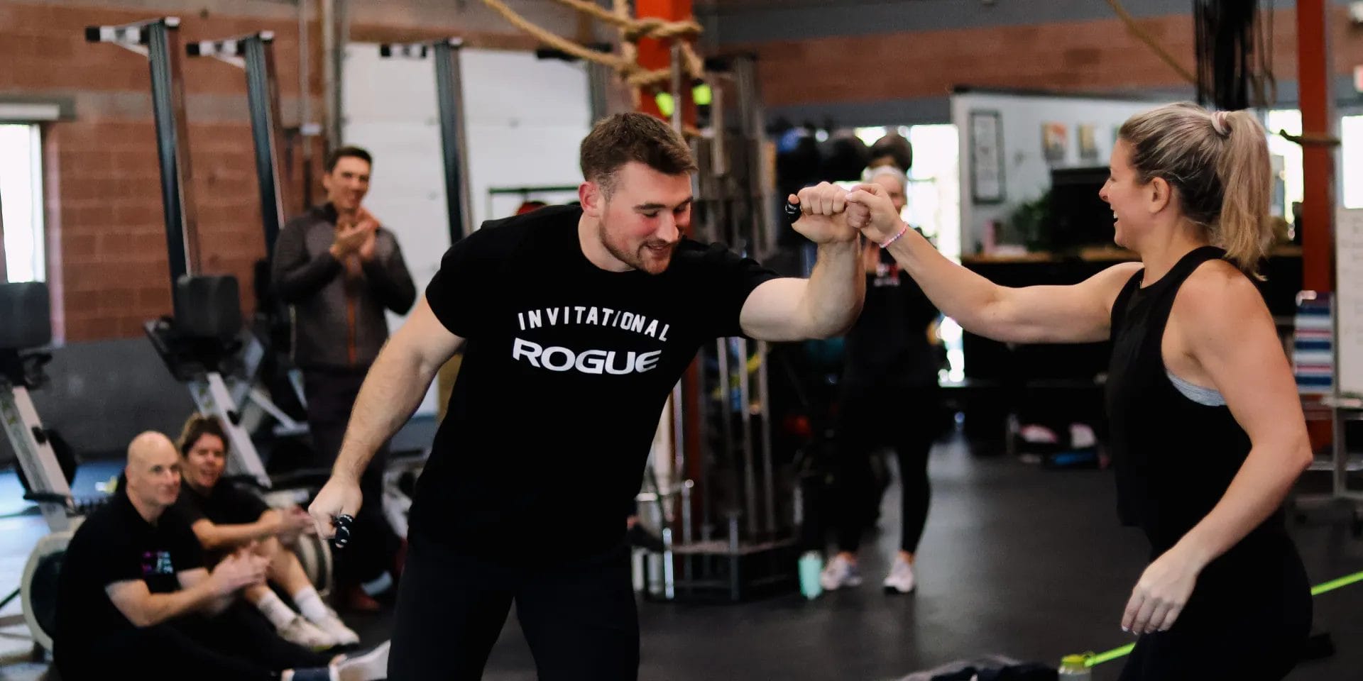 CrossFit 781 Man and Woman Fistbump